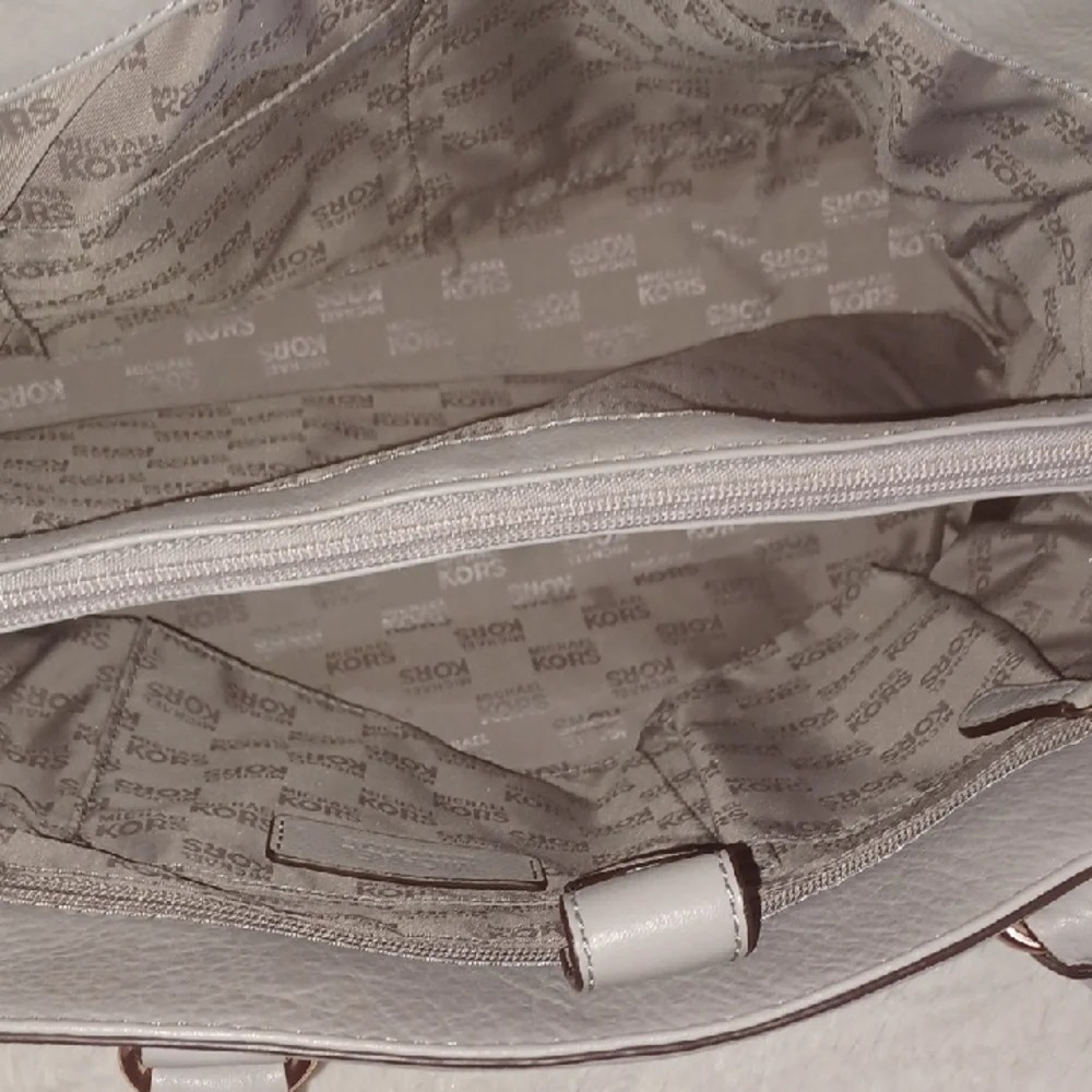 Michael Kors Gray Leather Handbag- HB272 - Picture 6 of 7